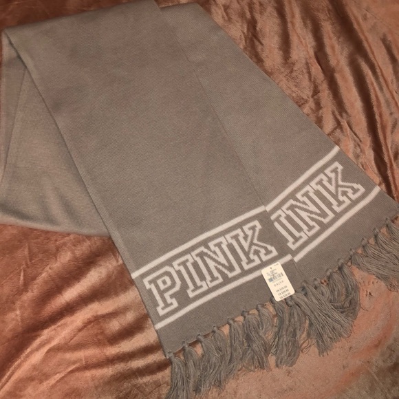 PINK Victoria's Secret Accessories - *NWT* Victoria’s Secret PINK Scarf